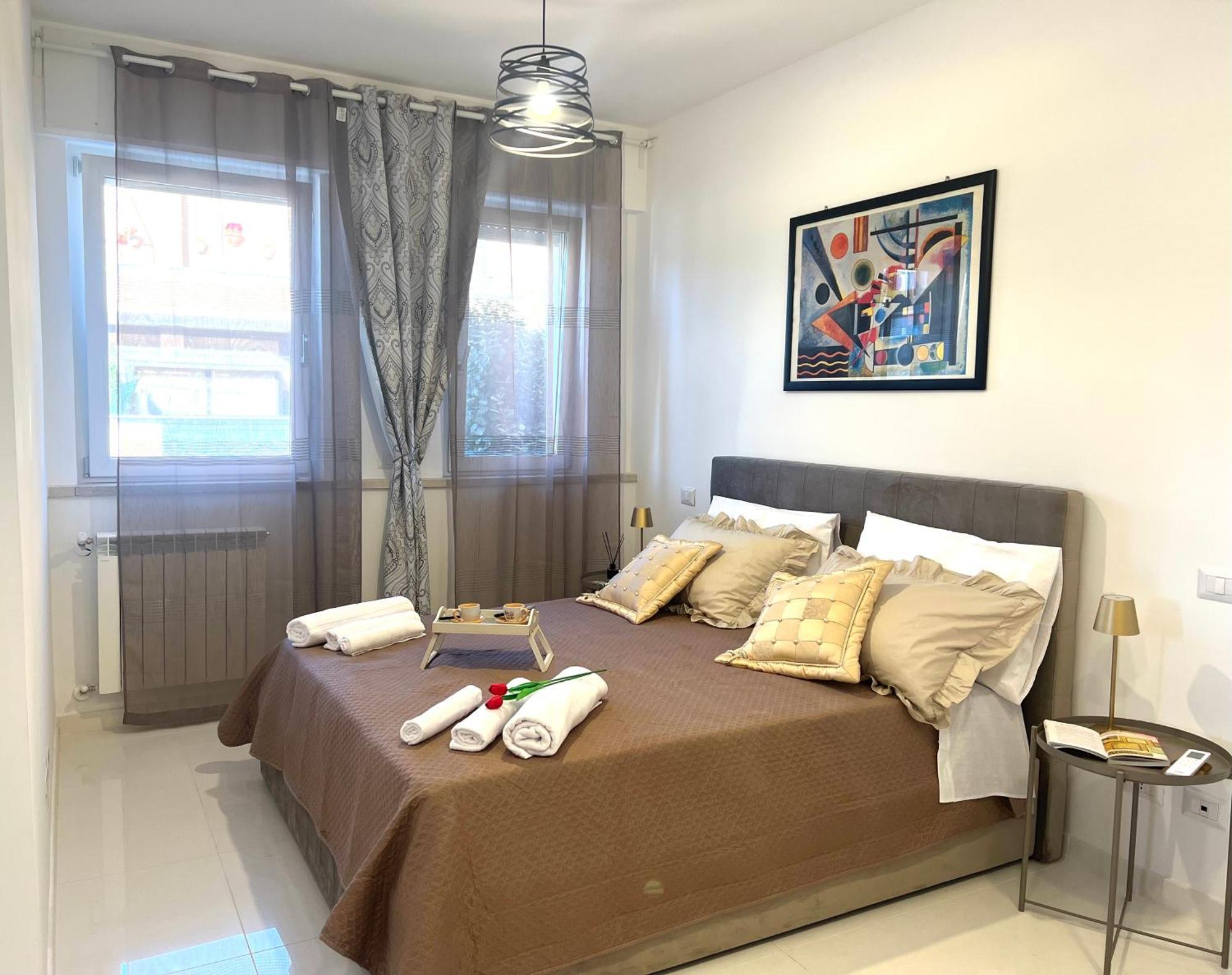Roma Airport Sky Apartments 菲乌米奇诺 外观 照片