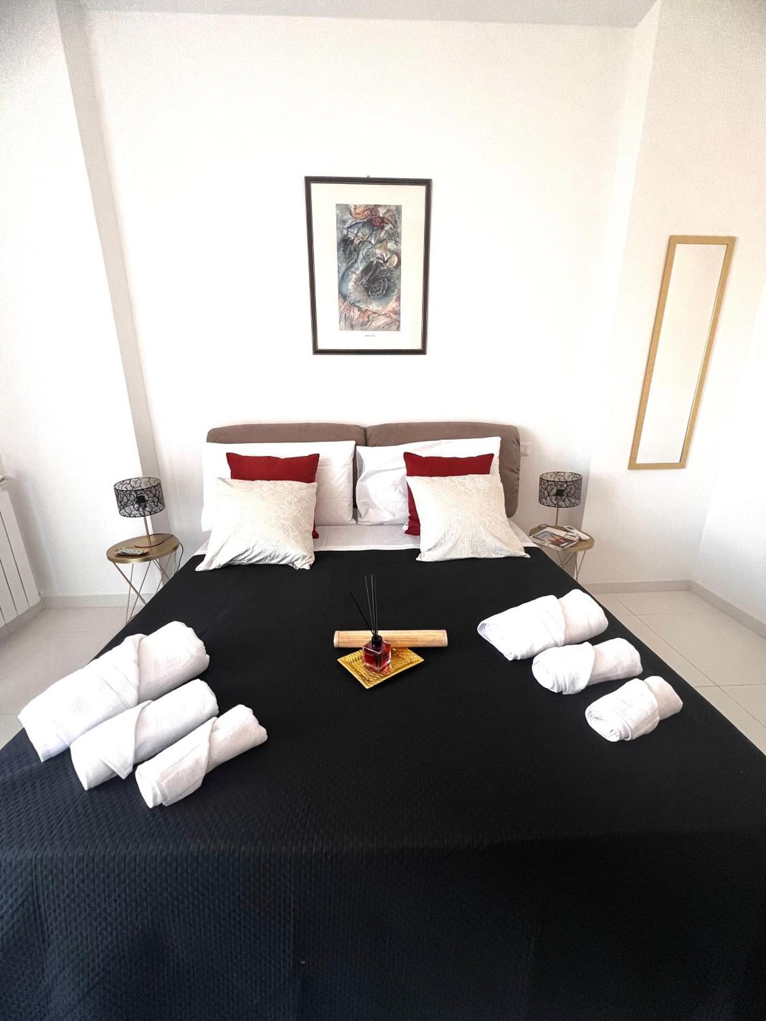 Roma Airport Sky Apartments 菲乌米奇诺 外观 照片